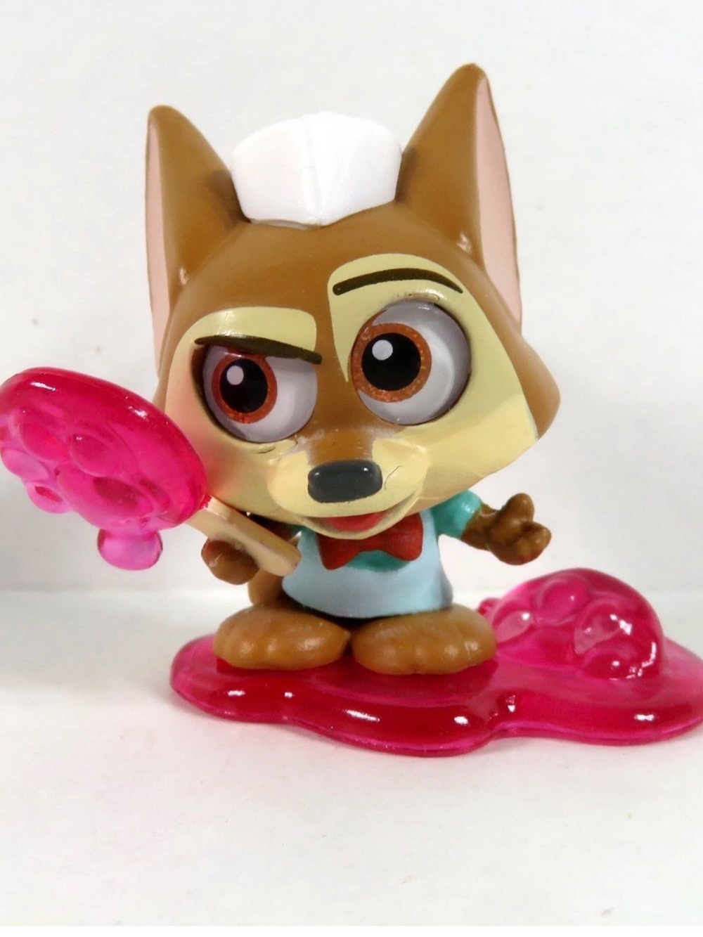 Disney Doorables “Ticket To Fun”-RARE Finnick-BNWOT